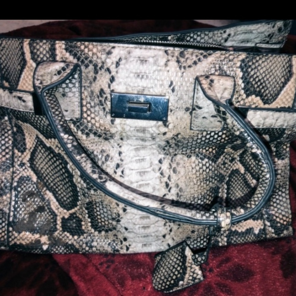 JUST FAB SNAKESKIN PURSE
